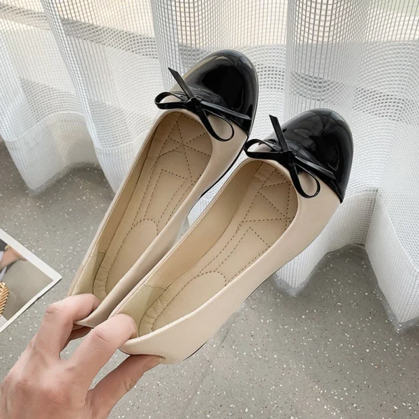 Glossy Bow Ballet Flats