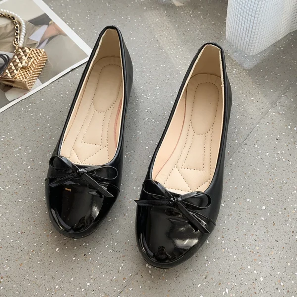 Glossy Bow Ballet Flats