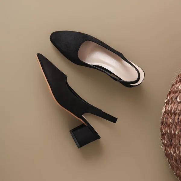 cn-11134207-820l4-mqaoiq8o0yrxb7 Classic Slingback Low Heels