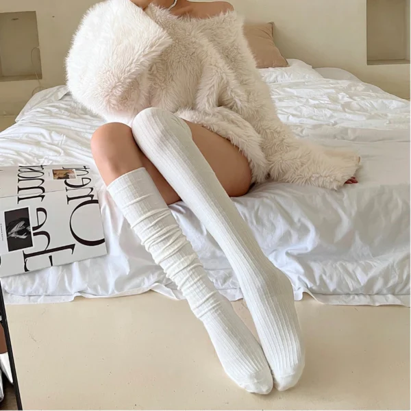 sg-11134201-7rcdi-m6f5y4gfzx55f7 Sheer Ribbed Knee High Socks