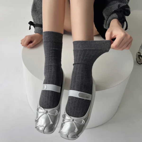 Ribbed Crew Socks