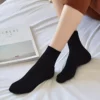 Ultra Sheer Stretch Ankle Socks