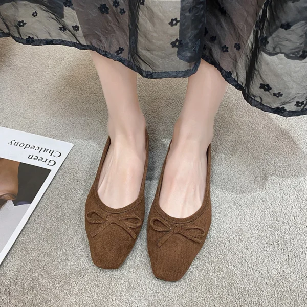sg-11134201-7reo4-m8akcql02pc001 Square Toe Bow Ballet Flats