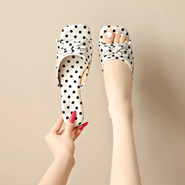sg-11134201-823pw-mpbwq0z63a4ta6 Polka Dot Bow Wedge Slide Sandals