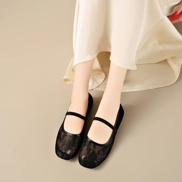 sg-11134201-823qw-morudf4ff8jx57 Lace Mary Jane Ballet Flats