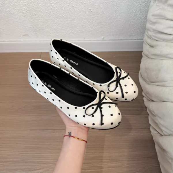 sg-11134201-82607-mm2w6bn93fuw65 Polka Dot Ballet Flats with Bow